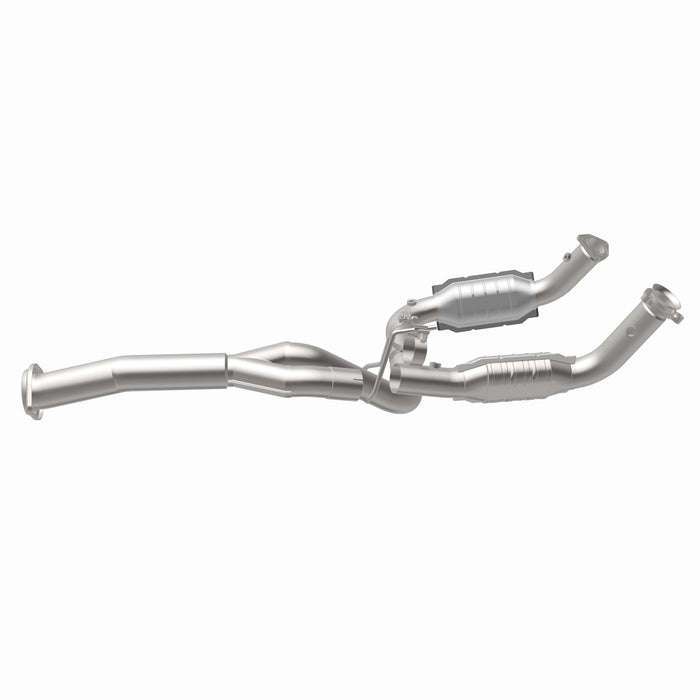 MagnaFlow Exhaust Products 21-252 OEM Grade Direct-Fit Catalytic Converter - Truck Part Superstore