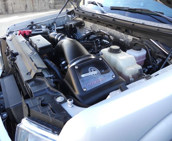 S&B 75-5067D-BKJF Cold Air Intake For 11-14 Ford F150 V6-3.5L Ecoboost Dry Dry Extendable White S&B - Truck Part Superstore
