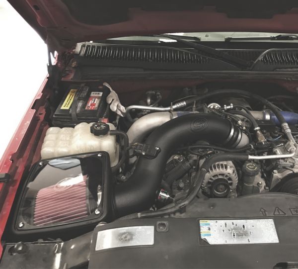 S&B 75-5101D-BKJF Cold Air Intake For 01-04 Chevrolet Silverado GMC Sierra V8-6.6L LB7 Duramax Dry Extendable White S&B - Truck Part Superstore