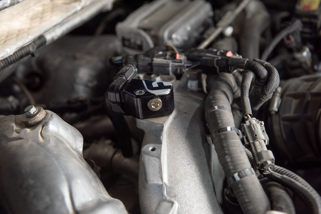 Fleece Performance FPE-L5P-MAP-SPR MAP Sensor Spacer and Boost Reference Port for L5P Duramax Fleece Performance - Truck Part Superstore