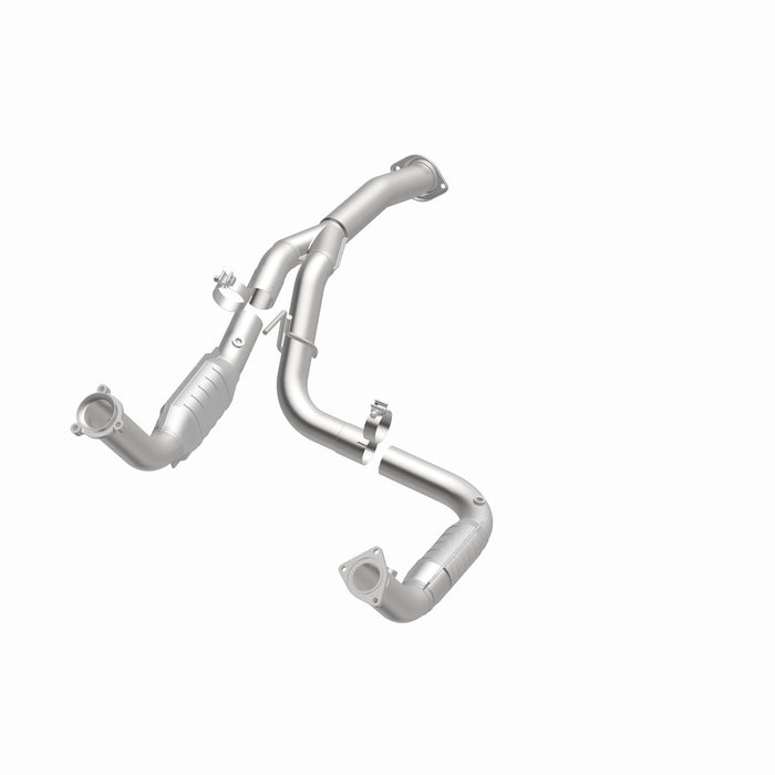 MagnaFlow Exhaust Products 21-252 OEM Grade Direct-Fit Catalytic Converter - Truck Part Superstore