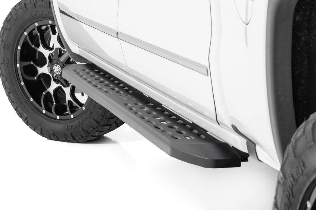 Rough Country 44001 RPT2 Running Boards - Crew Cab - Chevy/GMC 1500/2500HD/3500HD (07-18) - Truck Part Superstore