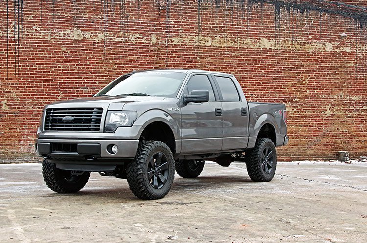 Rough Country 57540 6 Inch Lift Kit - M1 Struts/M1 - Ford F-150 4WD (2014) - Truck Part Superstore