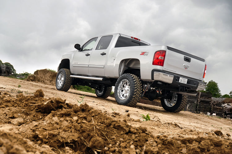 Rough Country 25340 7.5 Inch Lift Kit - NTD - M1 - Chevy/GMC 2500HD/3500HD (11-19) - Truck Part Superstore