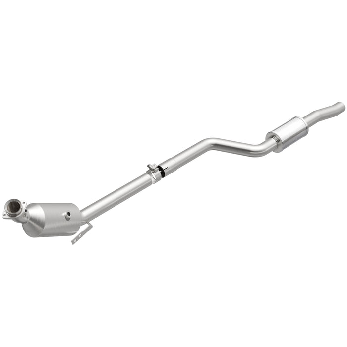 MagnaFlow Exhaust Products 21-498 OEM Grade Direct-Fit Catalytic Converter - Truck Part Superstore