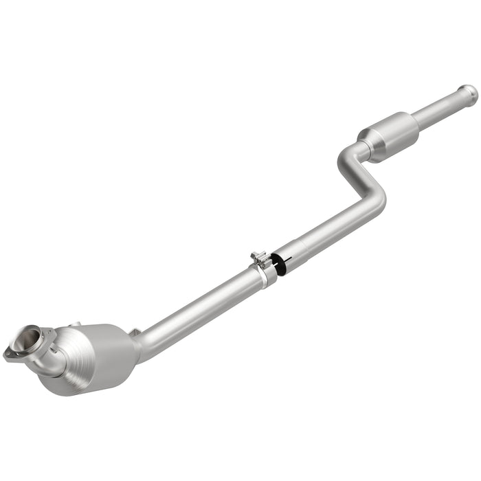 MagnaFlow Exhaust Products 21-492 OEM Grade Direct-Fit Catalytic Converter - Truck Part Superstore