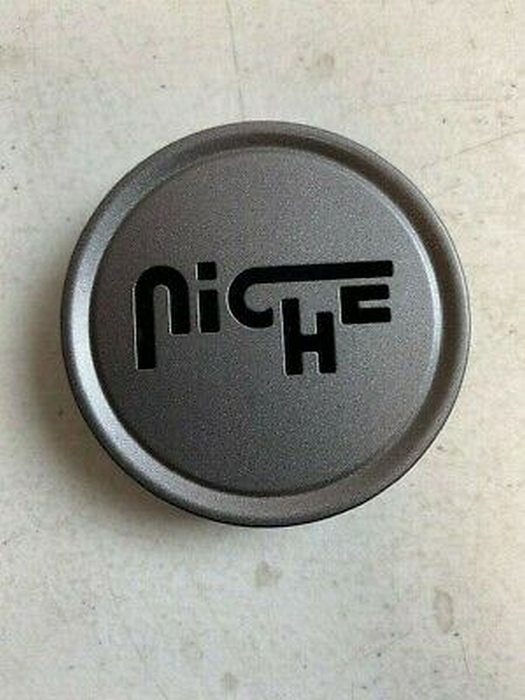 Niche Mono 1015-09-05GBS FLAT NICHE 3"O-RING CAP-GL-BLK/SLVR LOGO - Truck Part Superstore