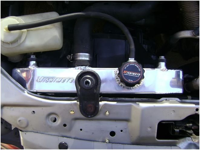 Mishimoto MMRAD-CIV-92 Performance Aluminum Radiator, fits Honda Civic 1992-2000 - Truck Part Superstore