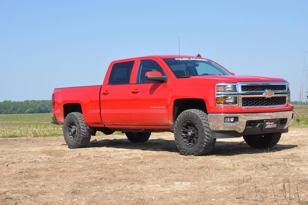 Rough Country 1320V 2.5 Inch GM Leveling Lift Kit w/Vertex Struts (07-18 1500 PU) Rough Country - Truck Part Superstore