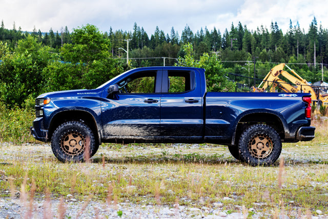 Belltech 150212TP 4" Lift Kit Inc. Front and Rear Trail Performance Struts/Shocks - Truck Part Superstore