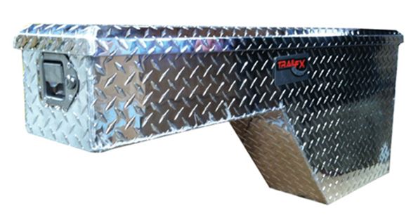 TrailFX 180601 Wheel Well Sgl Lid Dia Tread Bright Pol Alum 55x8x18x20 In - Truck Part Superstore