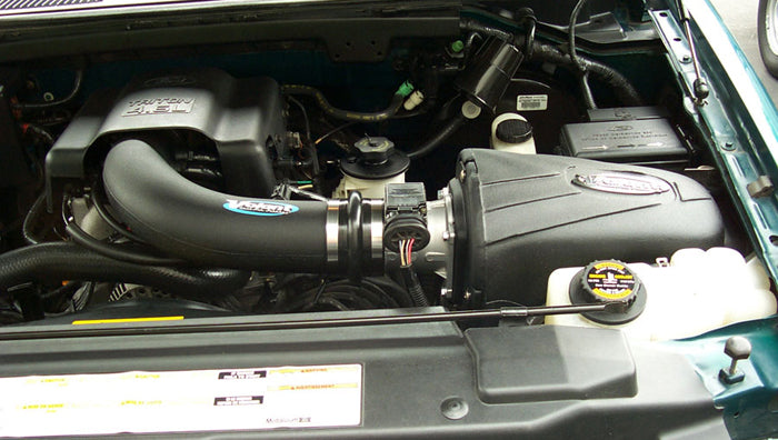 Volant 19854 Closed Box Air Intake w/Pro 5 Filter 96-04 F-150/Expedition/Navigator Volant - Truck Part Superstore