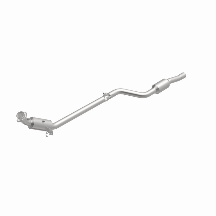 MagnaFlow Exhaust Products 21-564 OEM Grade Direct-Fit Catalytic Converter - Truck Part Superstore