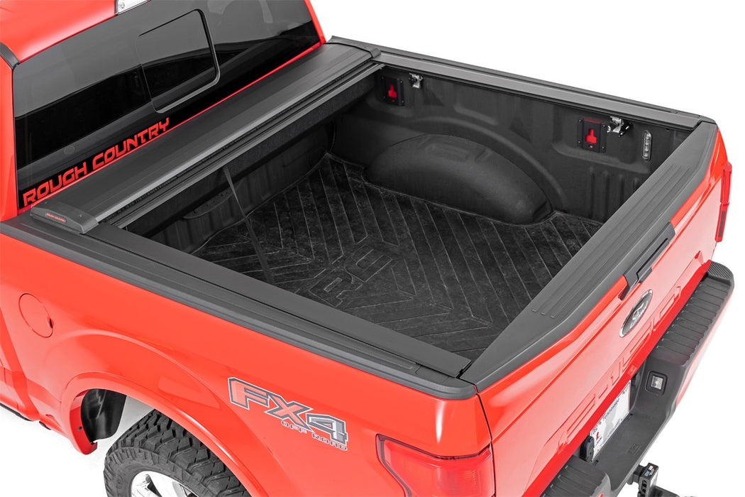 Rough Country 46220551 Retractable Bed Cover 5.7 Foot Bed 15-20 Ford F-150 2WD/4WD Rough Country - Truck Part Superstore