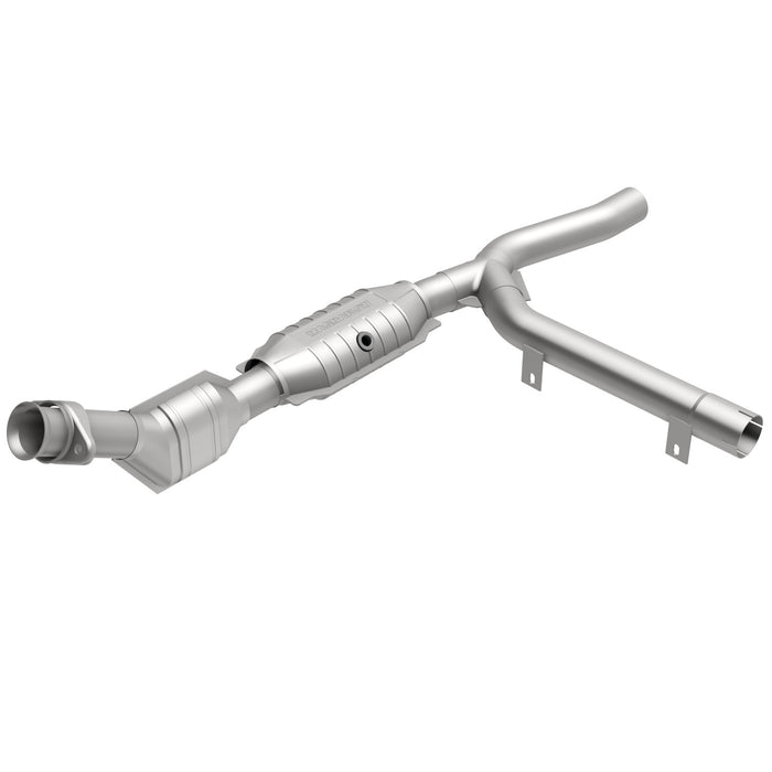 MagnaFlow Exhaust Products 447146 California Direct-Fit Catalytic Converter - Truck Part Superstore