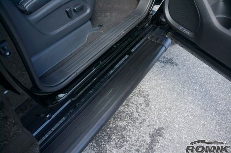 Romik 21822419 2016-Present Nissan Titan King Cab Running Boards RB2-TB Side Steps Black Romik - Truck Part Superstore
