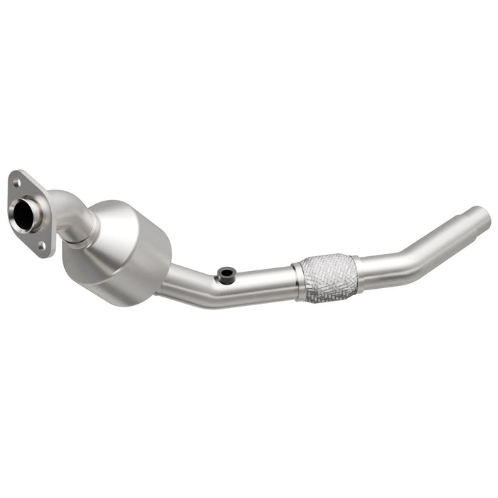MagnaFlow Exhaust Products 51877 OEM Grade Direct-Fit Catalytic Converter - Truck Part Superstore