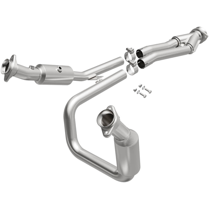 MagnaFlow Exhaust Products 5551436 California Direct-Fit Catalytic Converter - Truck Part Superstore