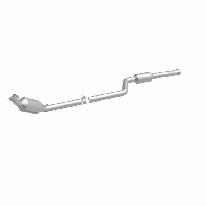 MagnaFlow Exhaust Products 21-492 OEM Grade Direct-Fit Catalytic Converter - Truck Part Superstore