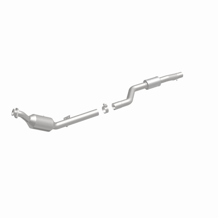 MagnaFlow Exhaust Products 21-569 OEM Grade Direct-Fit Catalytic Converter - Truck Part Superstore