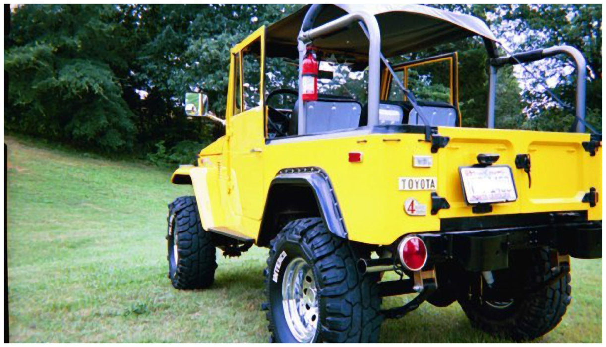 Bushwacker 30002-07 Cut-Out™ Fender Flares - Truck Part Superstore