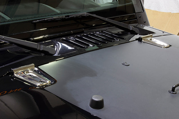 Kentrol 30019 Jeep JK Hood Hinge Overlays Pair 07-18 Wrangler JK Polished Silver Kentrol - Truck Part Superstore