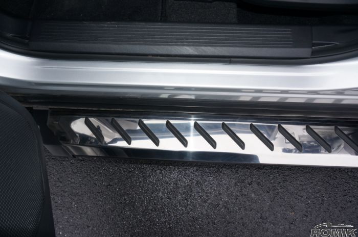 Romik 31824418 2021-Present Nissan Rogue RZR Running Board Stainless Steel Romik - Truck Part Superstore