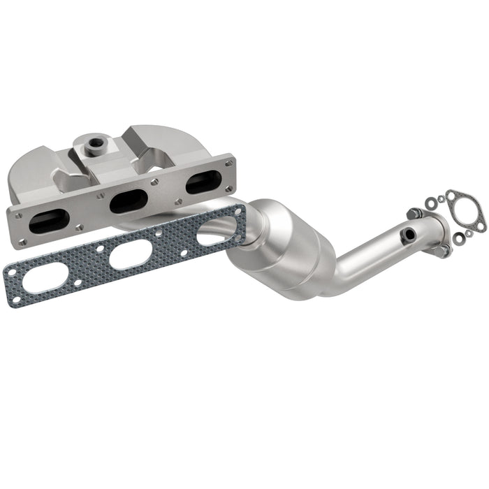 MagnaFlow Exhaust Products 452298 Catalytic Converter with Integrated Exhaust Manifold - Truck Part Superstore