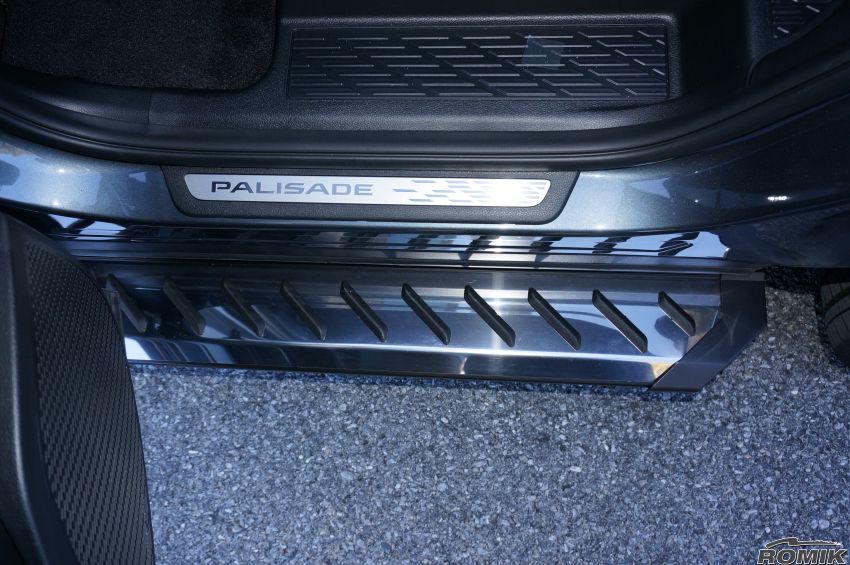 Romik 32216418 Palisade Running Boards 20-22 Hyundai Palisade Stainless Steel RZR Series Romik - Truck Part Superstore