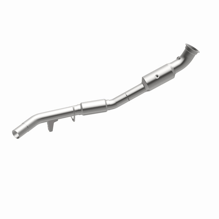 MagnaFlow Exhaust Products 21-552 OEM Grade Direct-Fit Catalytic Converter - Truck Part Superstore