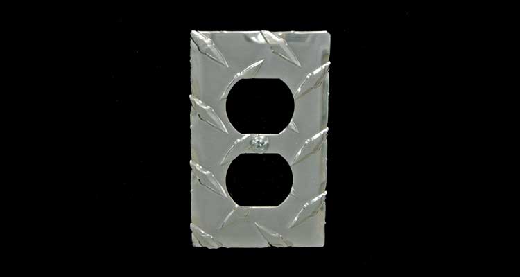 Owens Products 39136 RaceMates Single Electrical Outlet Wall Plate Cover / 10 Pack / Diamond Tread Aluminum / Owens Products - Truck Part Superstore