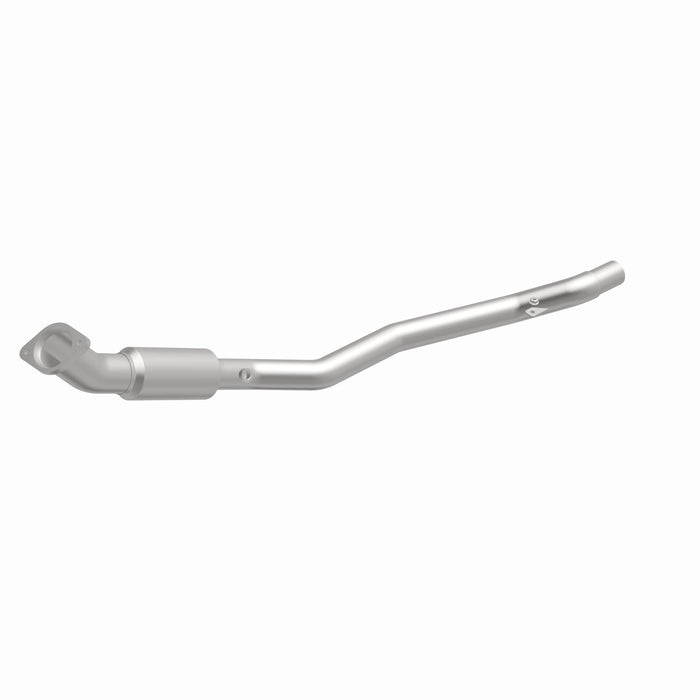 MagnaFlow Exhaust Products 21-539 OEM Grade Direct-Fit Catalytic Converter - Truck Part Superstore