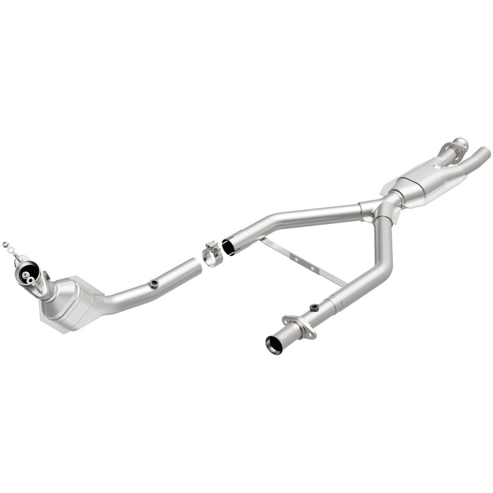 MagnaFlow Exhaust Products 444014 California Direct-Fit Catalytic Converter - Truck Part Superstore