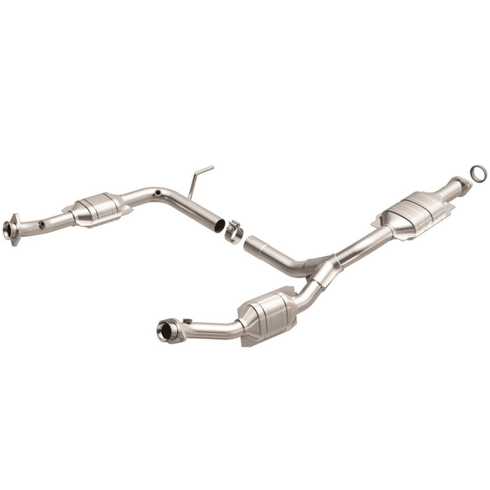 MagnaFlow Exhaust Products 447253 California Direct-Fit Catalytic Converter - Truck Part Superstore