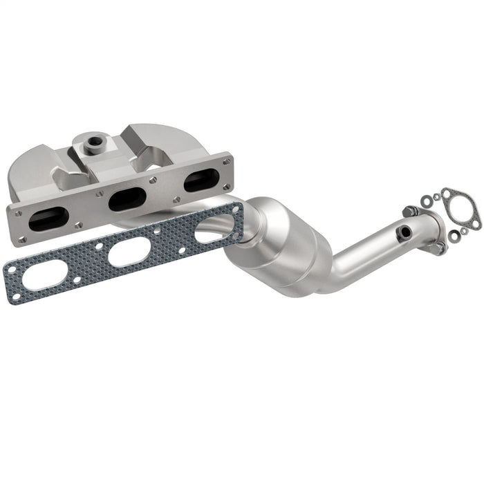 MagnaFlow Exhaust Products 452298 Catalytic Converter with Integrated Exhaust Manifold - Truck Part Superstore
