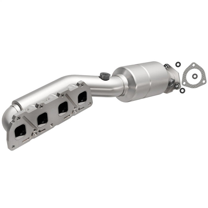 MagnaFlow Exhaust Products 452796 Catalytic Converter with Integrated Exhaust Manifold - Truck Part Superstore