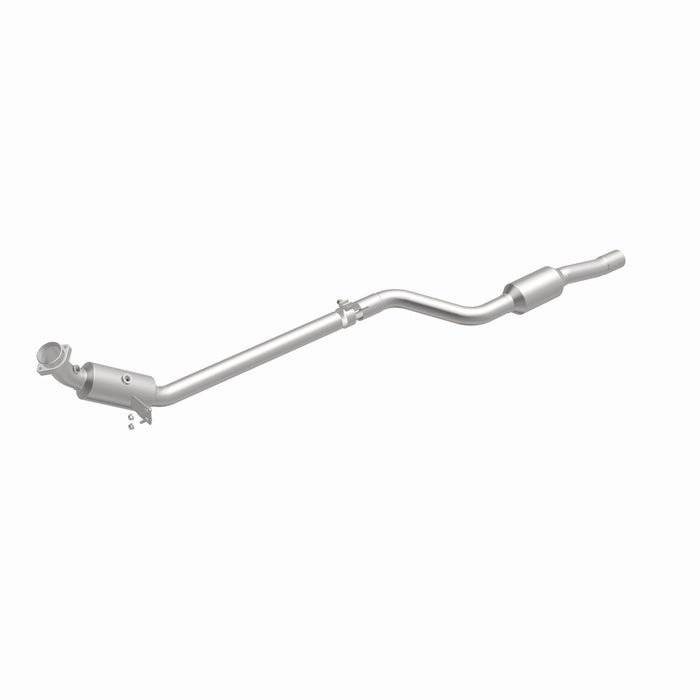 MagnaFlow Exhaust Products 21-564 OEM Grade Direct-Fit Catalytic Converter - Truck Part Superstore