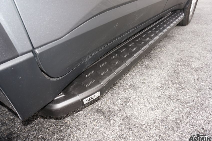 Romik 50054419 Chevrolet Traverse SUV Running Boards REC-B Side Steps 2018-2022 Anodized Black Romik - Truck Part Superstore