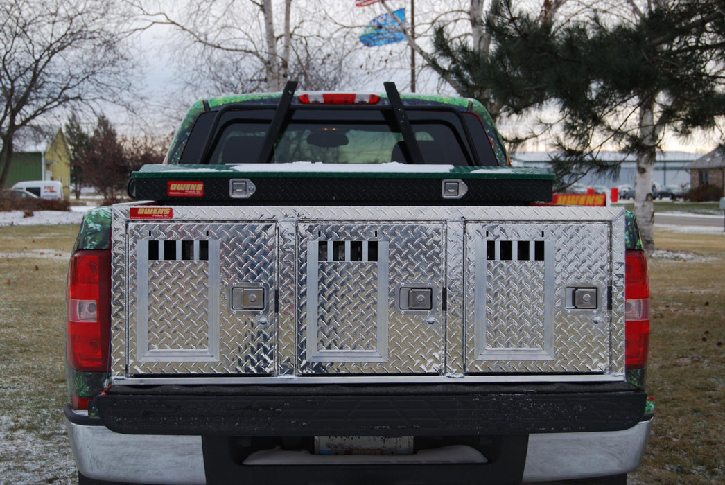 Owens Products 55029 Dog Box Hunter Series Triple Compartment / 58.5 W x 22.25 D x 20 H / All Seasons Rear Vents / Diamond Tread Aluminum / Owens Products - Truck Part Superstore