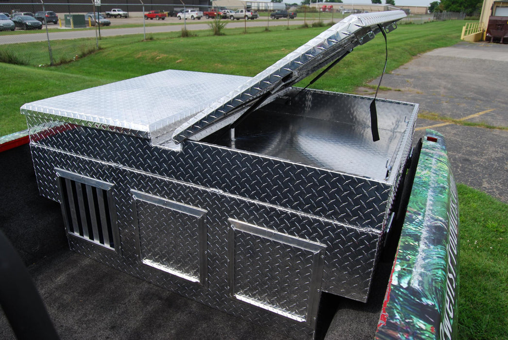Owens Products 55053 Dog Box Hunter Series Triple Compartment with Top Storage / 58 W x 40 D x 26 H / All Seasons Rear Vents / Diamond Tread Aluminum / Owens Products - Truck Part Superstore
