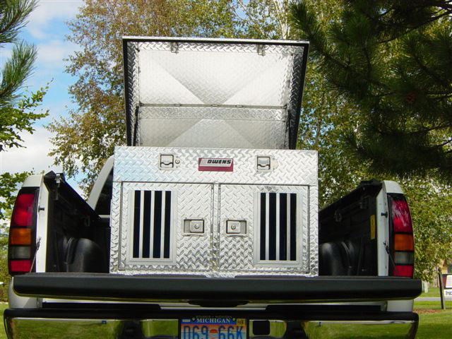 Owens Products 55078 Dog Box Hunter Series Double Compartment with Top Storage / Shallow / 38 W x 36 D x 26 H / Standard Vents / Diamond Tread Aluminum / Owens Products - Truck Part Superstore