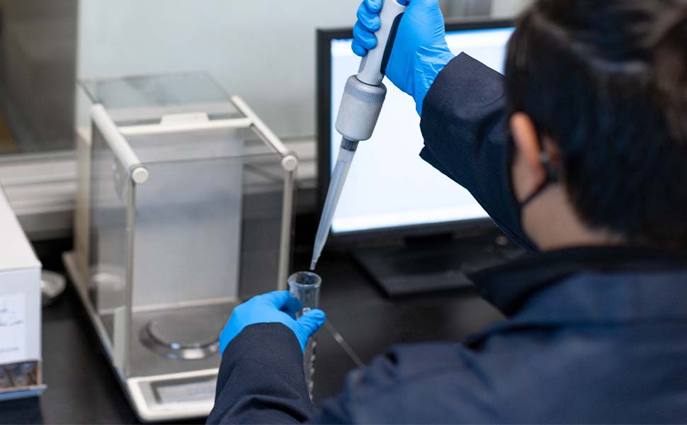 MagnaFlow Exhaust Products 5561714 California Direct-Fit Catalytic Converter - Truck Part Superstore