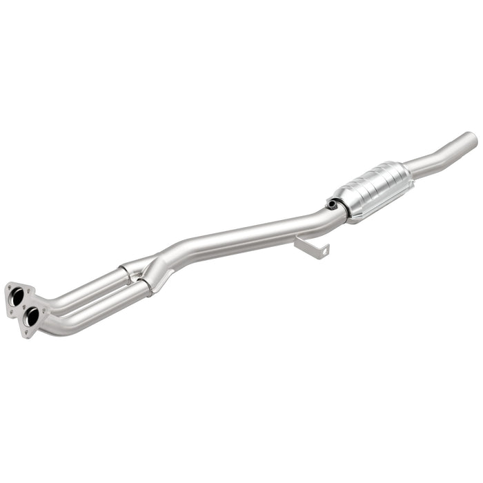 MagnaFlow Exhaust Products 93685 Standard Grade Direct-Fit Catalytic Converter - Truck Part Superstore