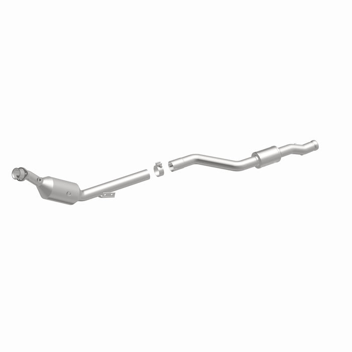 MagnaFlow Exhaust Products 21-570 OEM Grade Direct-Fit Catalytic Converter - Truck Part Superstore