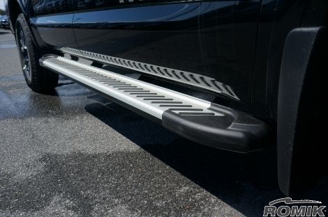 Romik 61821418 2016-Present Nissan Titan Crew Cab Running Boards RAL-TS Side Steps Silver Romik - Truck Part Superstore