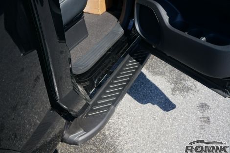 Romik 61821419 2016-Present Nissan Titan Crew Cab Running Boards RAL-TB Side Steps Black Romik - Truck Part Superstore