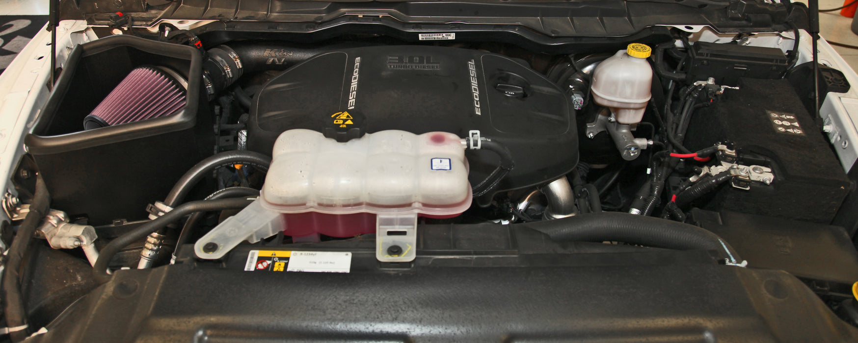 K&N 63-1571 Engine Cold Air Intake Performance Kit - Truck Part Superstore