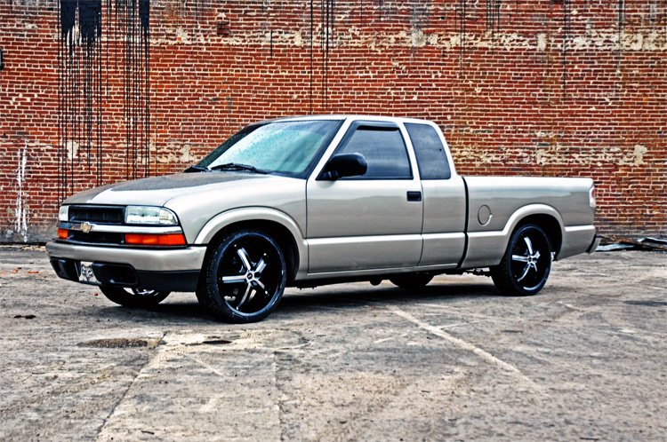 Rough Country 727 2 Inch/3 Inch Lowering Kit 91-03 Sonoma 83-97 S10 Blazer Rough Country - Truck Part Superstore