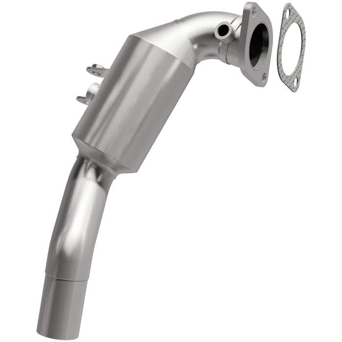 MagnaFlow Exhaust Products 21-605 OEM Grade Direct-Fit Catalytic Converter - Truck Part Superstore