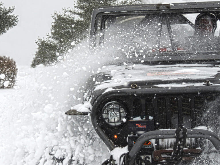 Mile Marker 77-53141W 8000 LB Winch Waterproof 4.9 HP Series Wound 12V Motor W/ 92 Foot Synthetic Rope SEC8 Scout ES Mile Marker - Truck Part Superstore